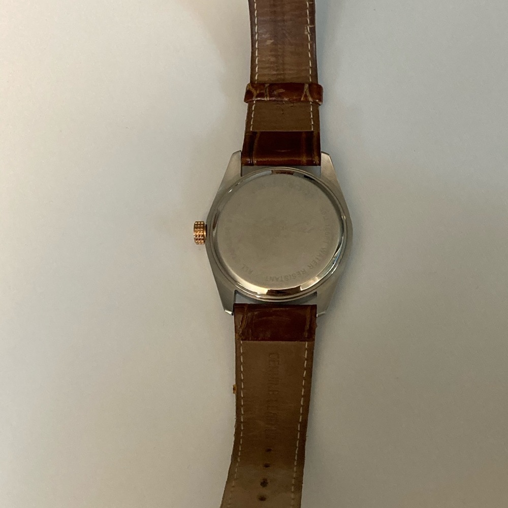 Kenneth Cole Watch - Picture 6 of 8